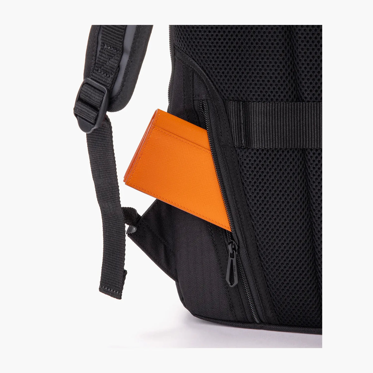 YONEX GEARLOGIC BACKPACK - Max Sports
