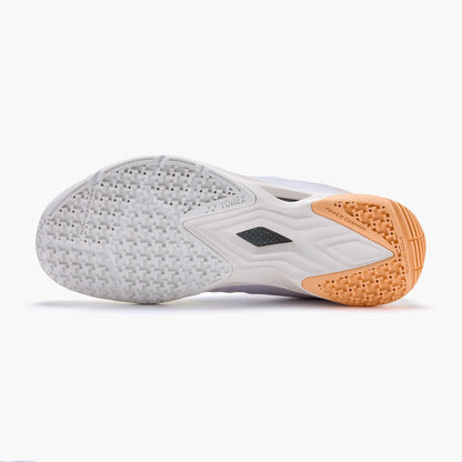 YONEX POWER CUSHION AERUS Z2 WOMEN [White/ Orange]